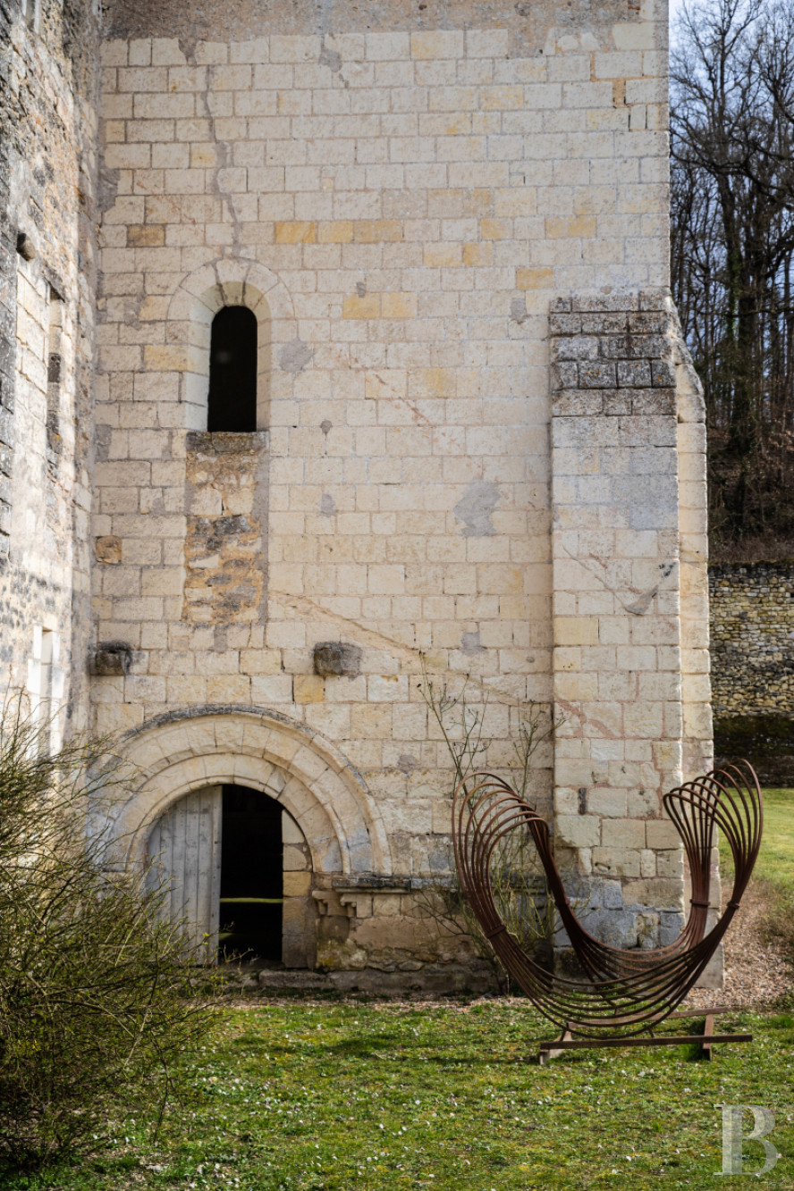 A former château-monastery and its 150-hectare estate near Loches, in Touraine - photo  n°33